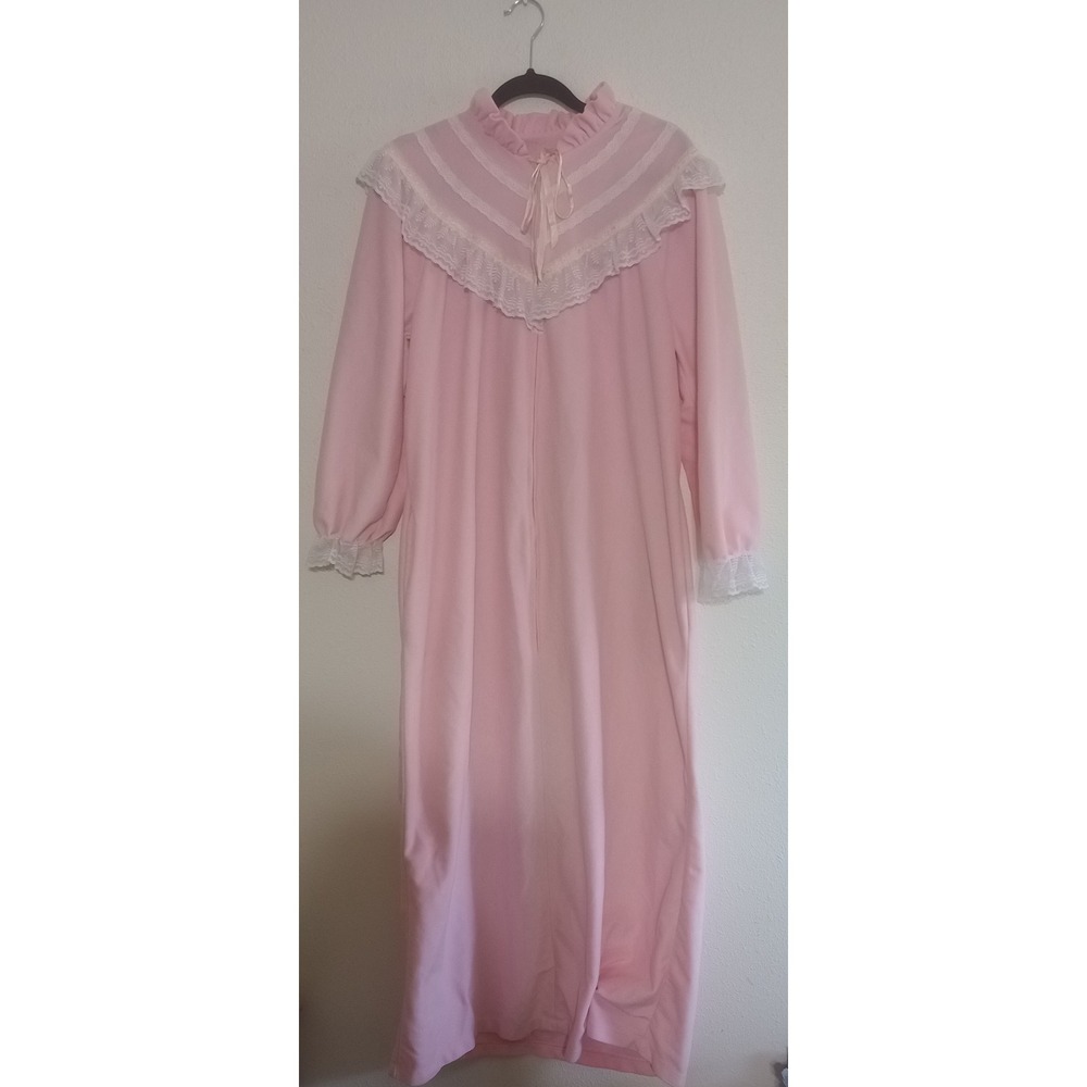 Vintage That Look Pink Fleece Nightgown Lace Trim Victorian Robe Made in USA Med
